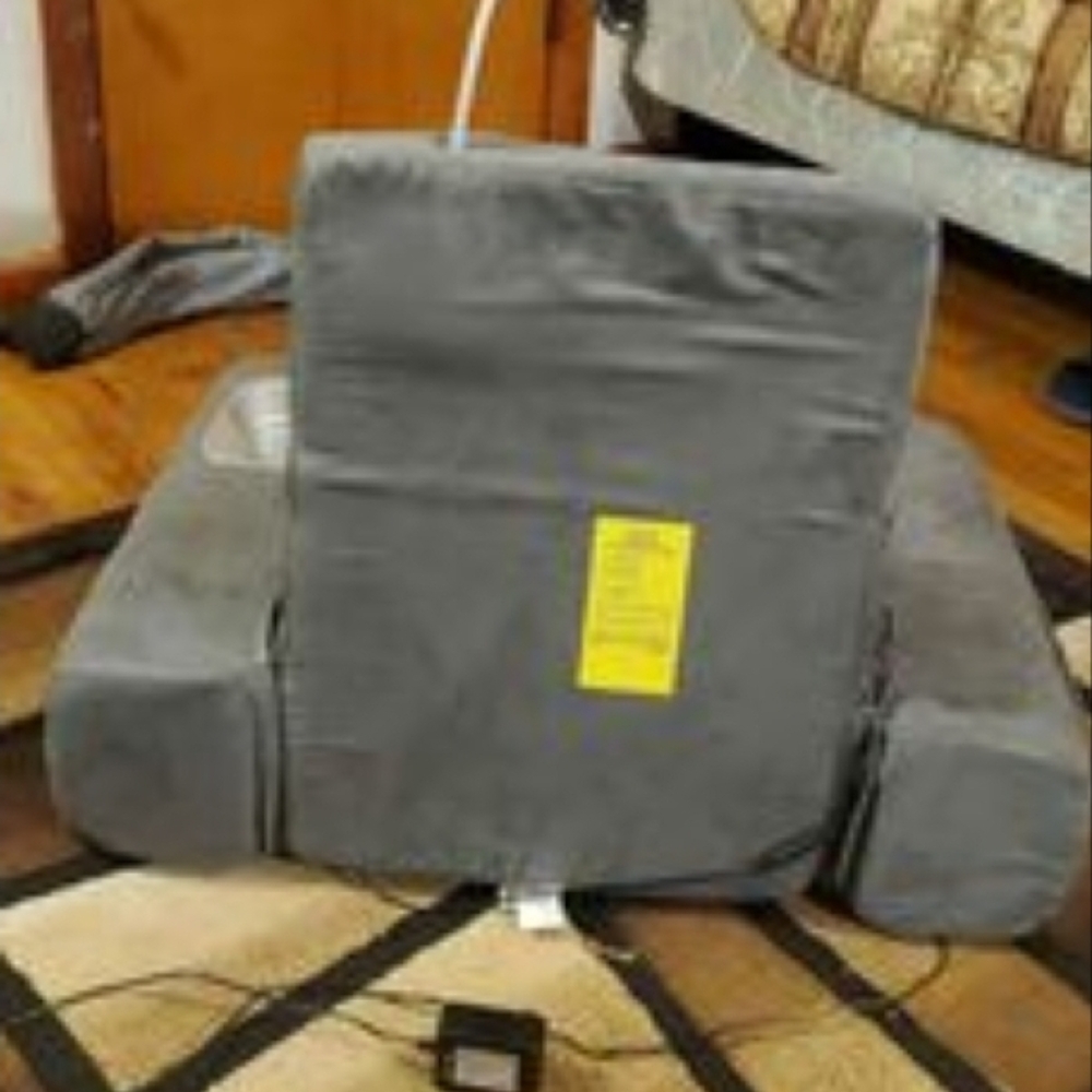 Carepeutic Backrest Bed Lounger with Heated Shiatsu Massage - Picture 7 of 16